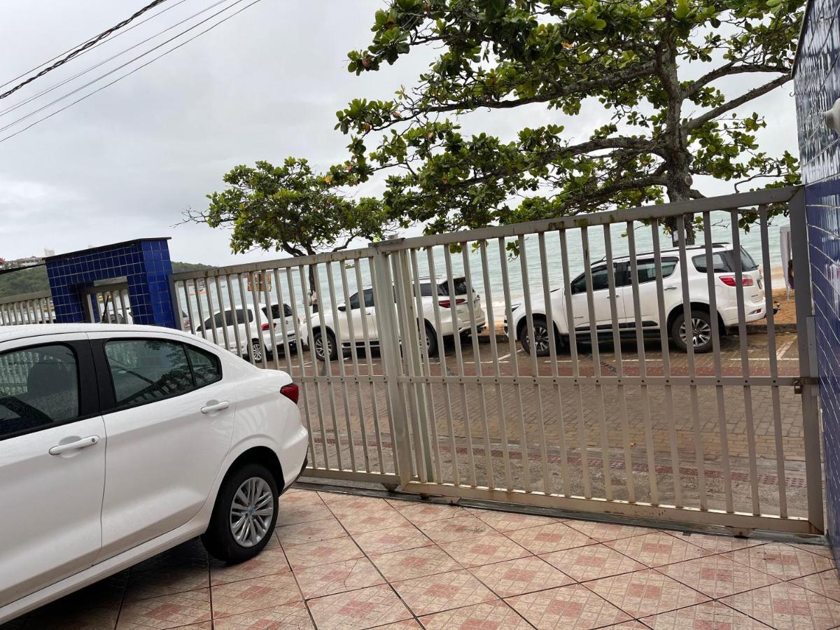 3 Quartos Beira Mar Apartamento *